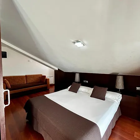 Rurales L'arquera Daire Llanes