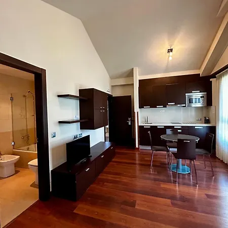 Rurales L'arquera 라네스