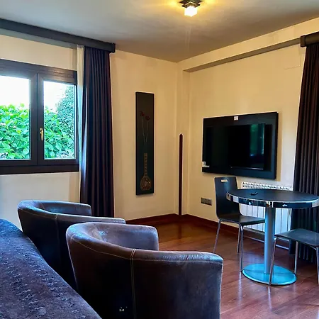 Rurales L'arquera 라네스